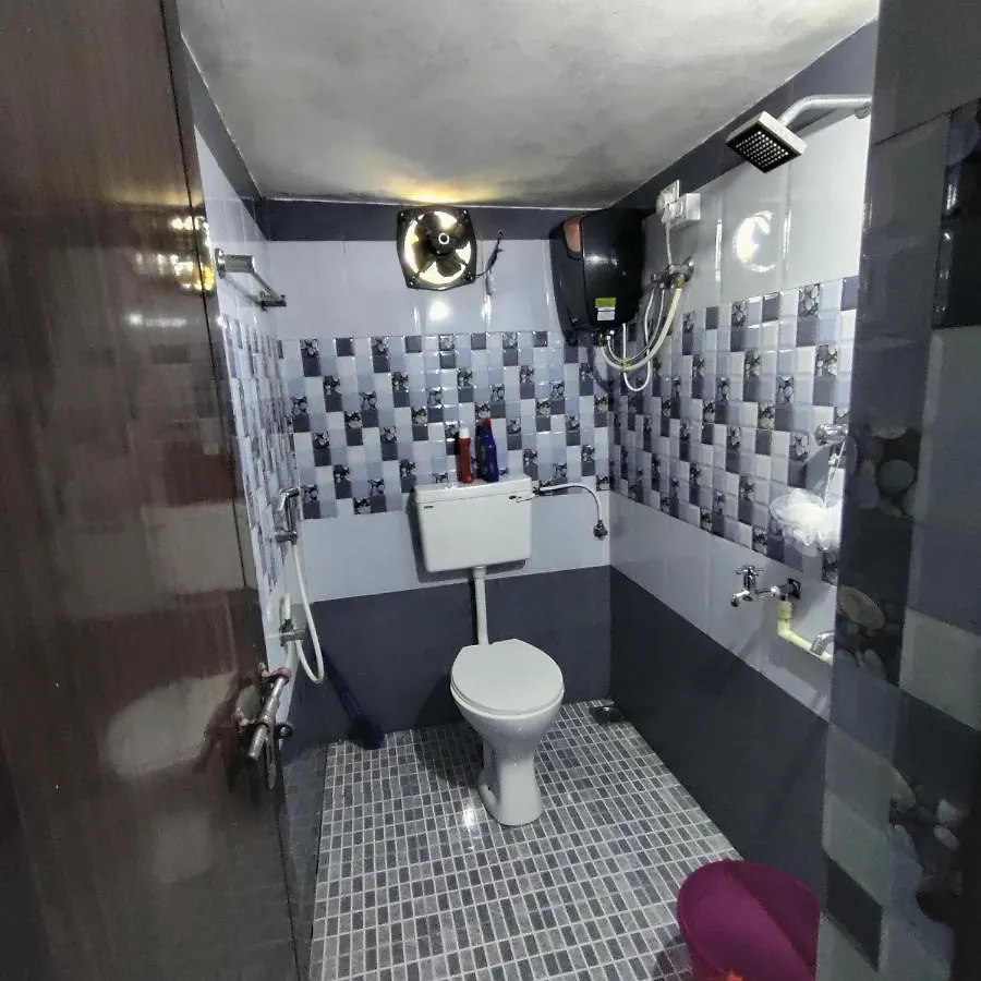 Casa vacanze Kariyil Kayaloram Homestay Shertallai