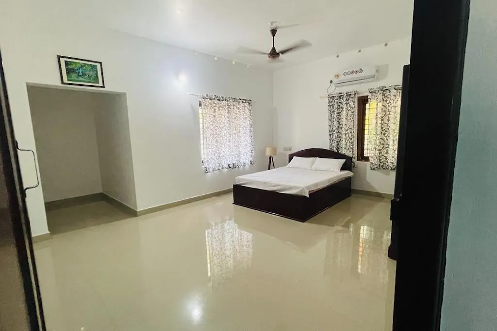 Kariyil Kayaloram Homestay Shertallai 0*,  Indien